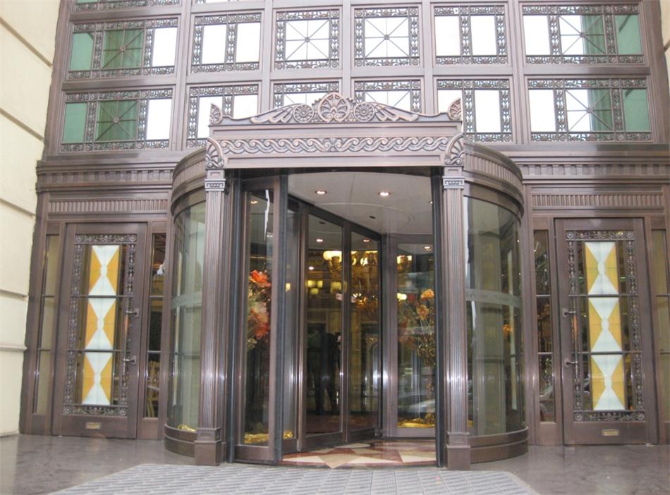 銅門設(shè)計：體現(xiàn)并映射銅文化之內(nèi)涵！(圖1)